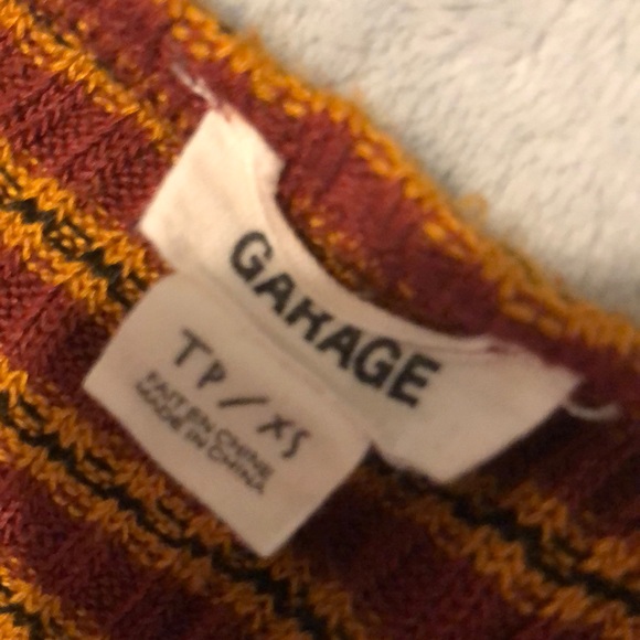 (xs) long sleeve from garage - Picture 2 of 2